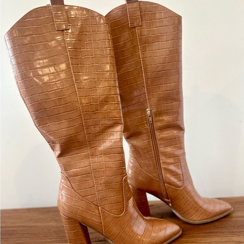 ✨NEW✨ DV by Dolce Vita Charlotte Knee High Boots